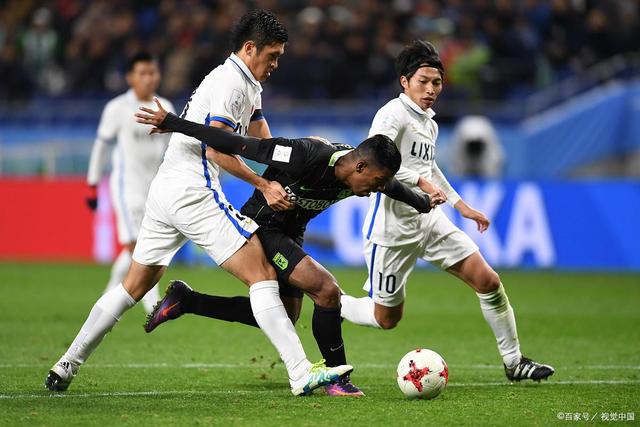 九游-钱塘朱雀队鏖战漠南战狼队，高尔夫半决赛读秒绝平，转换速度占优。教练团队居功至伟(湖南省锦标赛u13站立式投掷鱼雷视频)