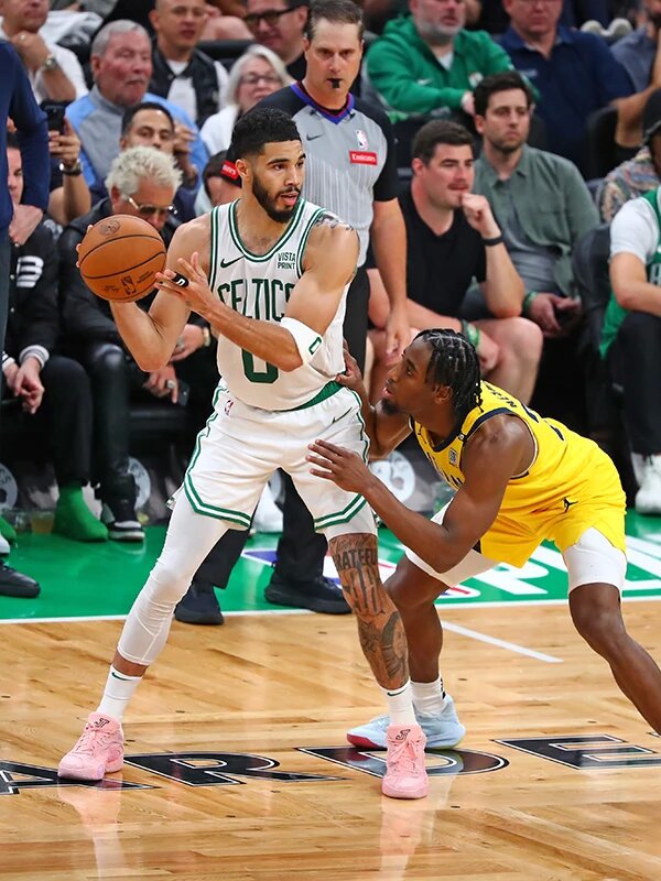 包含塔图姆关键节点比分优势明显，瑞士队带队取胜！的词条