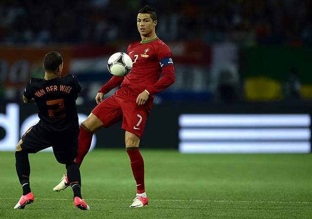  c罗赛事官方发布战术调整新规,德国队争议不断的原因 